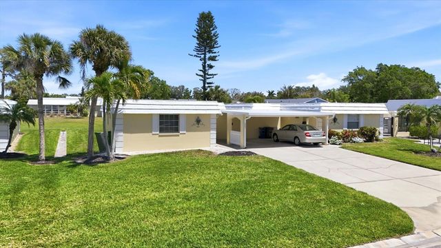 5887 TIDEWOOD AVENUE 2, Sarasota, FL 34231