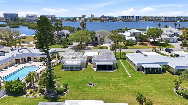 5887 TIDEWOOD AVENUE 2, Sarasota, FL 34231