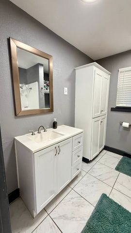 9206 Morris Drive, Hawk Cove, TX 75474