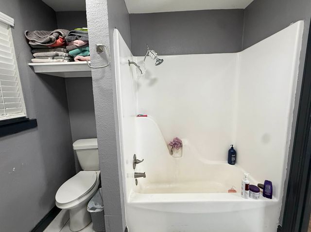 9206 Morris Drive, Hawk Cove, TX 75474