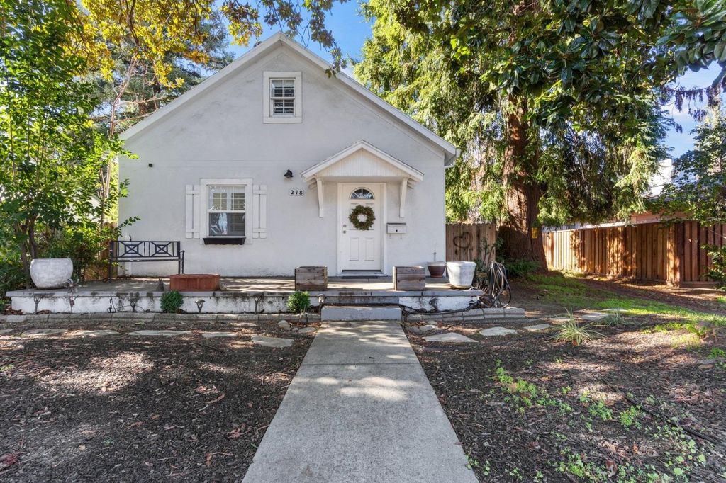 278 Folsom Rd, Roseville, CA 95678