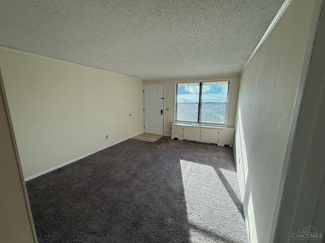 9537 Olde Woods Drive, West Chester, OH 45011