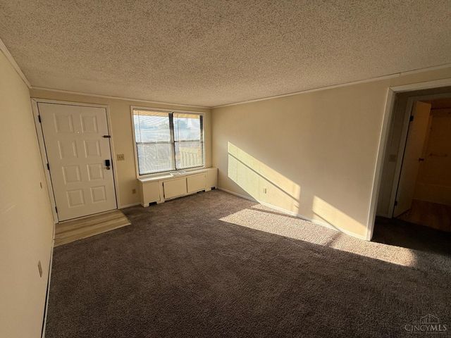 9537 Olde Woods Drive, West Chester, OH 45011