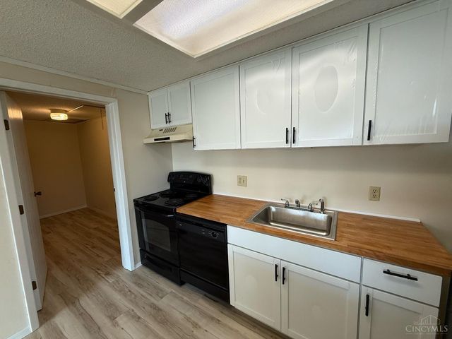 9537 Olde Woods Drive, West Chester, OH 45011