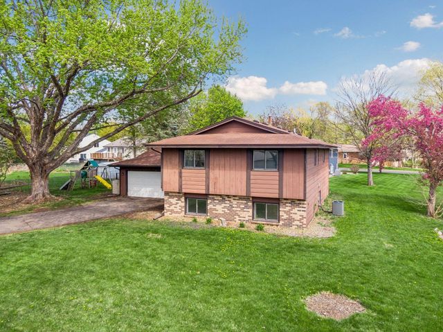 2402 Terrace Drive, Burnsville, MN 55337