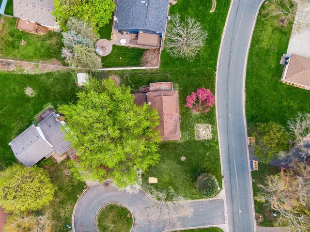 2402 Terrace Drive, Burnsville, MN 55337