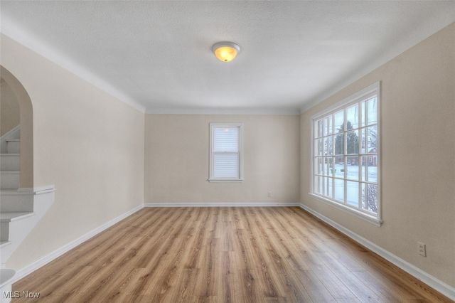 25671 Farringdon Avenue, Euclid, OH 44132