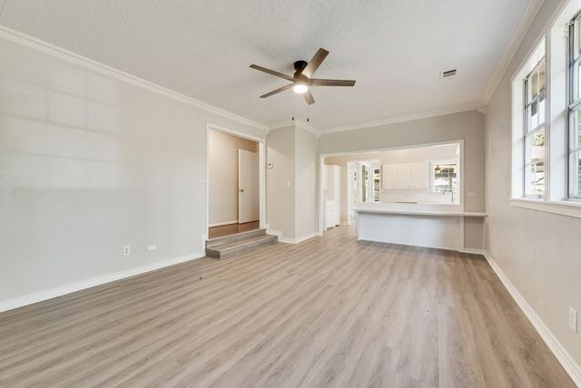 111 Dogwood Trail, Gun Barrel City, TX 75156