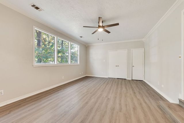 111 Dogwood Trail, Gun Barrel City, TX 75156