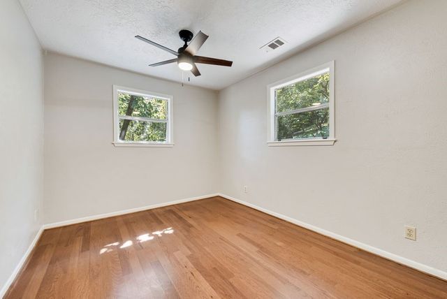 111 Dogwood Trail, Gun Barrel City, TX 75156