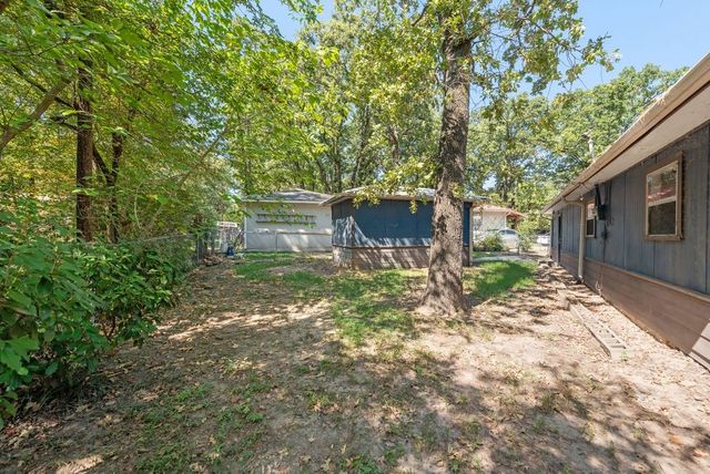 111 Dogwood Trail, Gun Barrel City, TX 75156