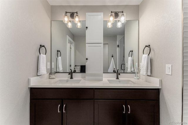 6984 E 1st Avenue, Denver, CO 80230