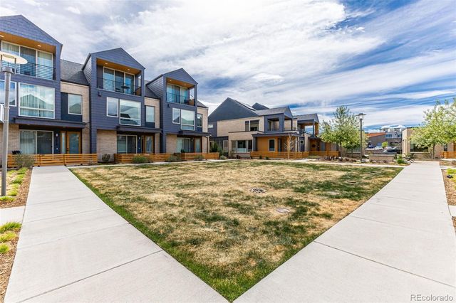 6984 E 1st Avenue, Denver, CO 80230