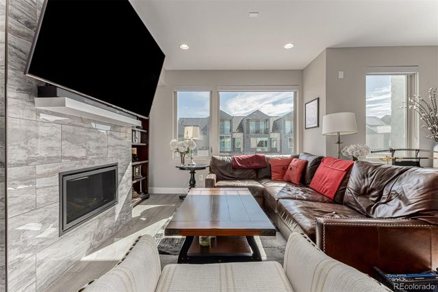 6984 E 1st Avenue, Denver, CO 80230