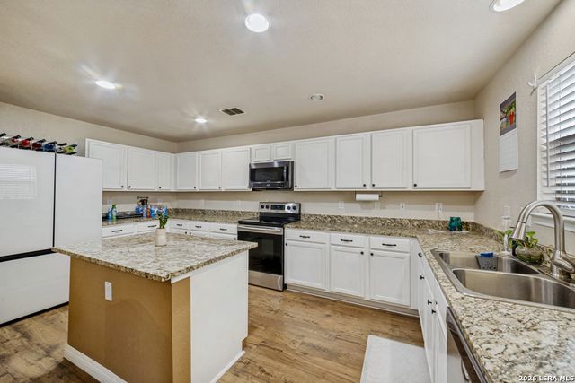 1114 Sundance Hunt, San Antonio, TX 78245