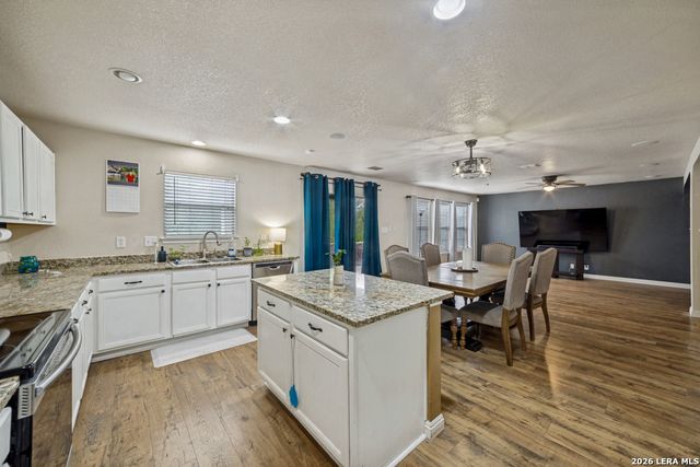 1114 Sundance Hunt, San Antonio, TX 78245