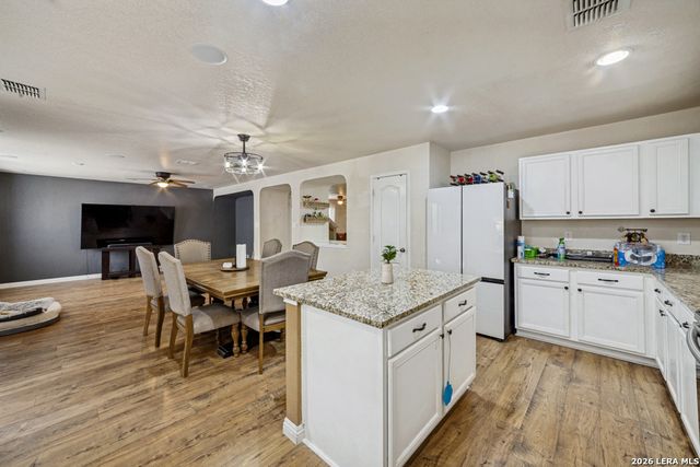 1114 Sundance Hunt, San Antonio, TX 78245