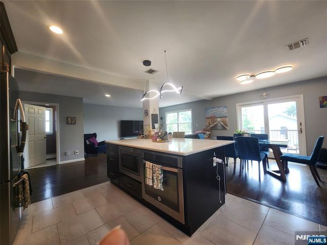 194 8th Street, Cresskill, NJ 07626