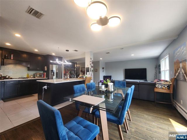 194 8th Street, Cresskill, NJ 07626