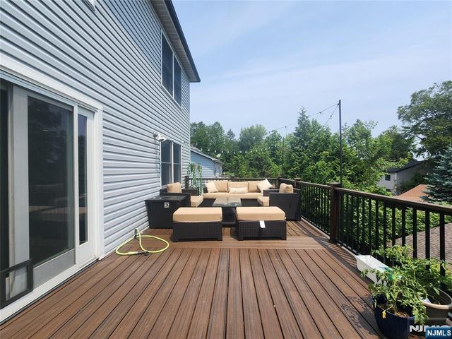 194 8th Street, Cresskill, NJ 07626