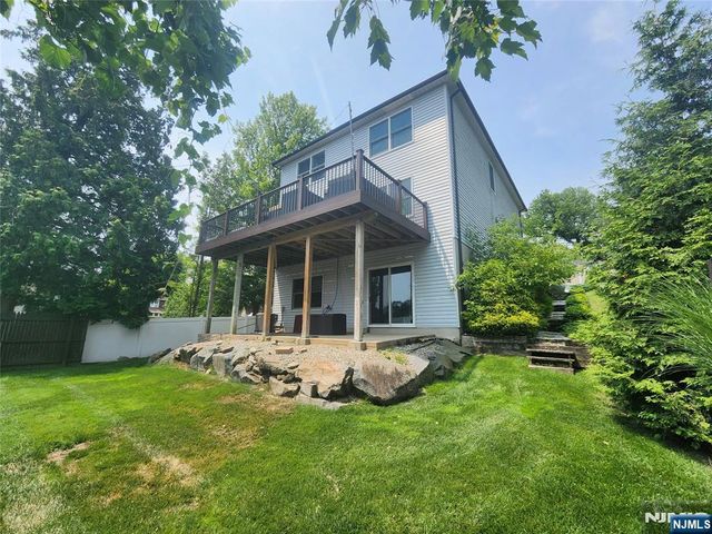 194 8th Street, Cresskill, NJ 07626