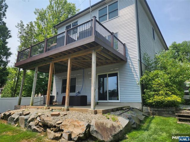 194 8th Street, Cresskill, NJ 07626