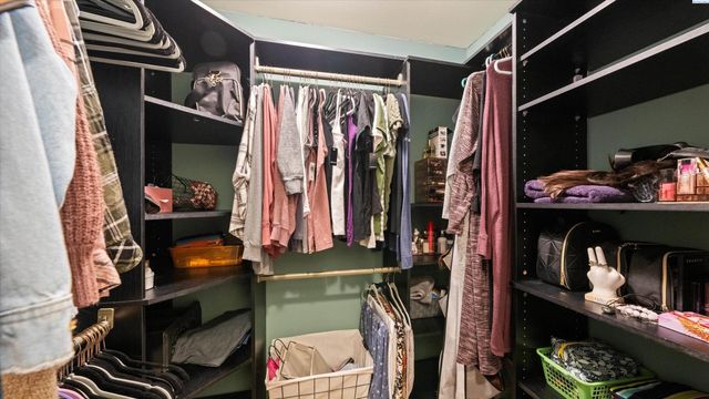 8412 Lancaster Dr., Pasco, WA 99301