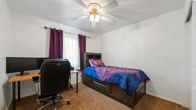 8412 Lancaster Dr., Pasco, WA 99301