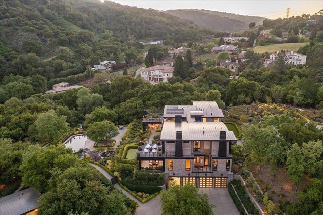 20078 Goetting Court, Saratoga, CA 95070