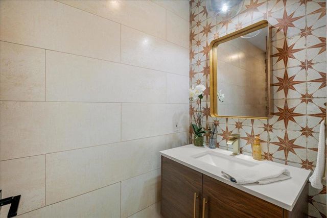 20078 Goetting Court, Saratoga, CA 95070