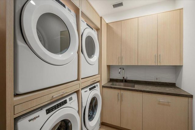 20078 Goetting Court, Saratoga, CA 95070