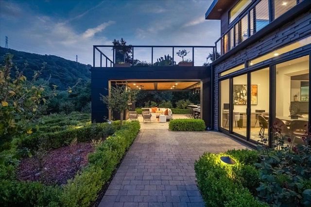 20078 Goetting Court, Saratoga, CA 95070