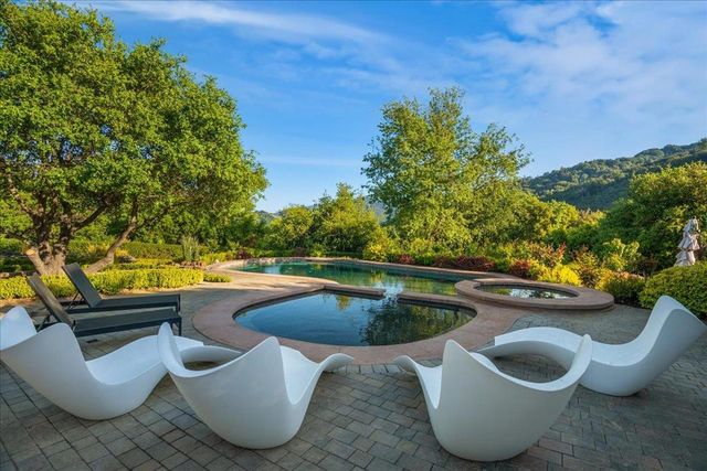 20078 Goetting Court, Saratoga, CA 95070