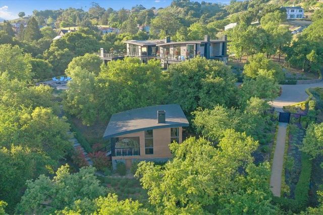 20078 Goetting Court, Saratoga, CA 95070