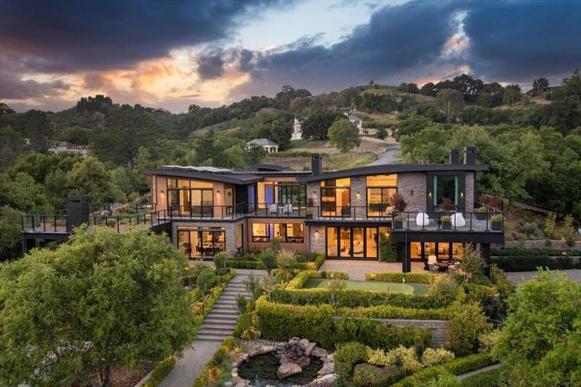 20078 Goetting Court, Saratoga, CA 95070