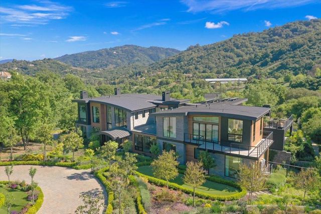 20078 Goetting Court, Saratoga, CA 95070