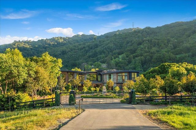 20078 Goetting Court, Saratoga, CA 95070