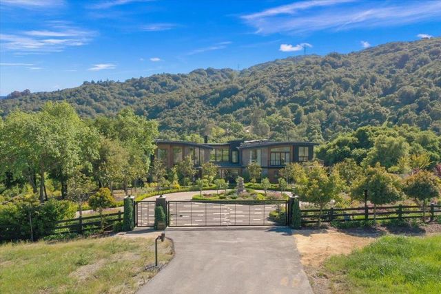 20078 Goetting Court, Saratoga, CA 95070