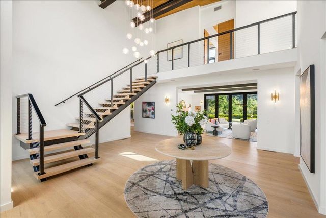 20078 Goetting Court, Saratoga, CA 95070