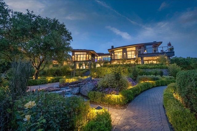 20078 Goetting Court, Saratoga, CA 95070