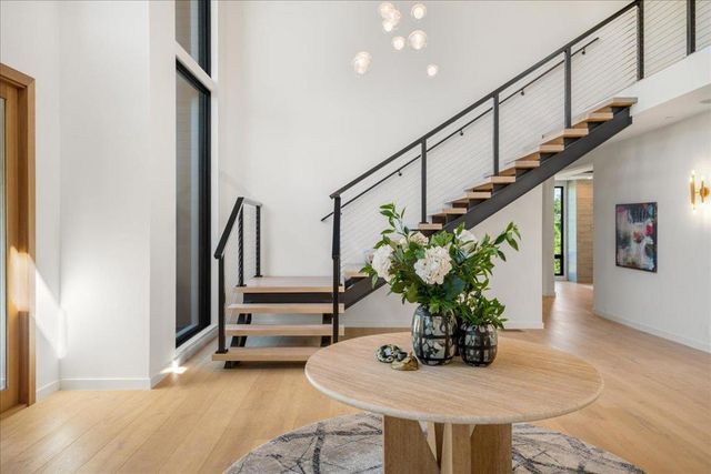 20078 Goetting Court, Saratoga, CA 95070