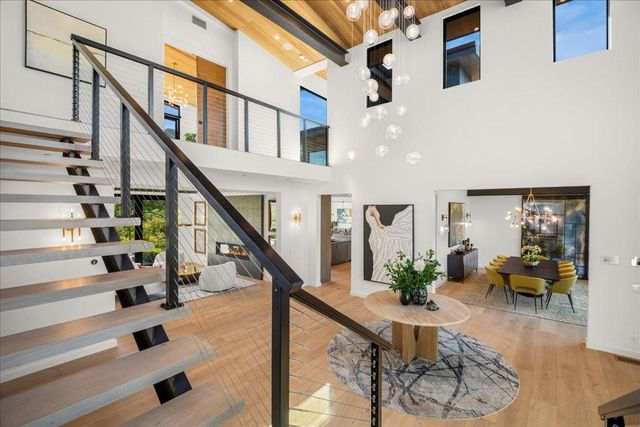 20078 Goetting Court, Saratoga, CA 95070