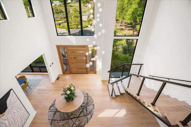 20078 Goetting Court, Saratoga, CA 95070