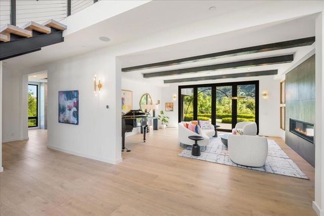 20078 Goetting Court, Saratoga, CA 95070