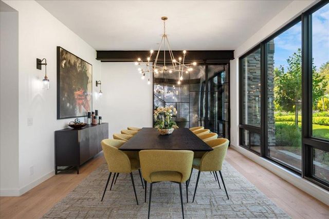 20078 Goetting Court, Saratoga, CA 95070