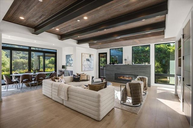 20078 Goetting Court, Saratoga, CA 95070