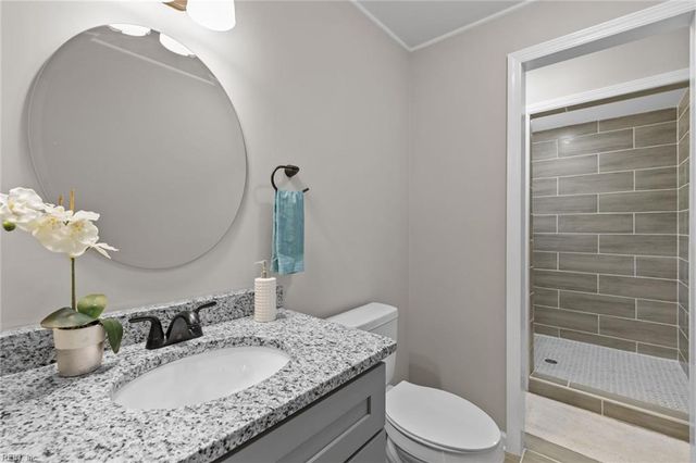 326 Norma CT, Newport News, VA 23602