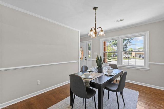 326 Norma CT, Newport News, VA 23602