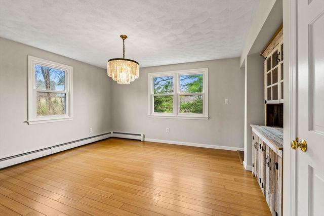 413 Wethersfield Street, Rowley, MA 01969