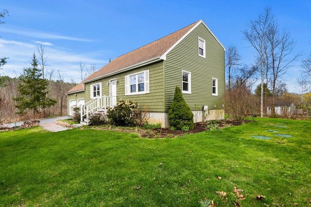 413 Wethersfield Street, Rowley, MA 01969